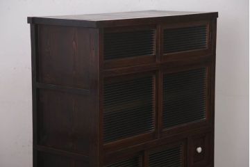 アンティーク家具　和製アンティーク　前面欅材のモールガラス引き戸収納棚
