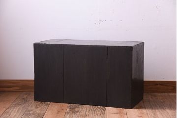 アンティーク家具　明治大正期　古民具・骨董　小ぶりなアンティーク茶箪笥(ローボード)