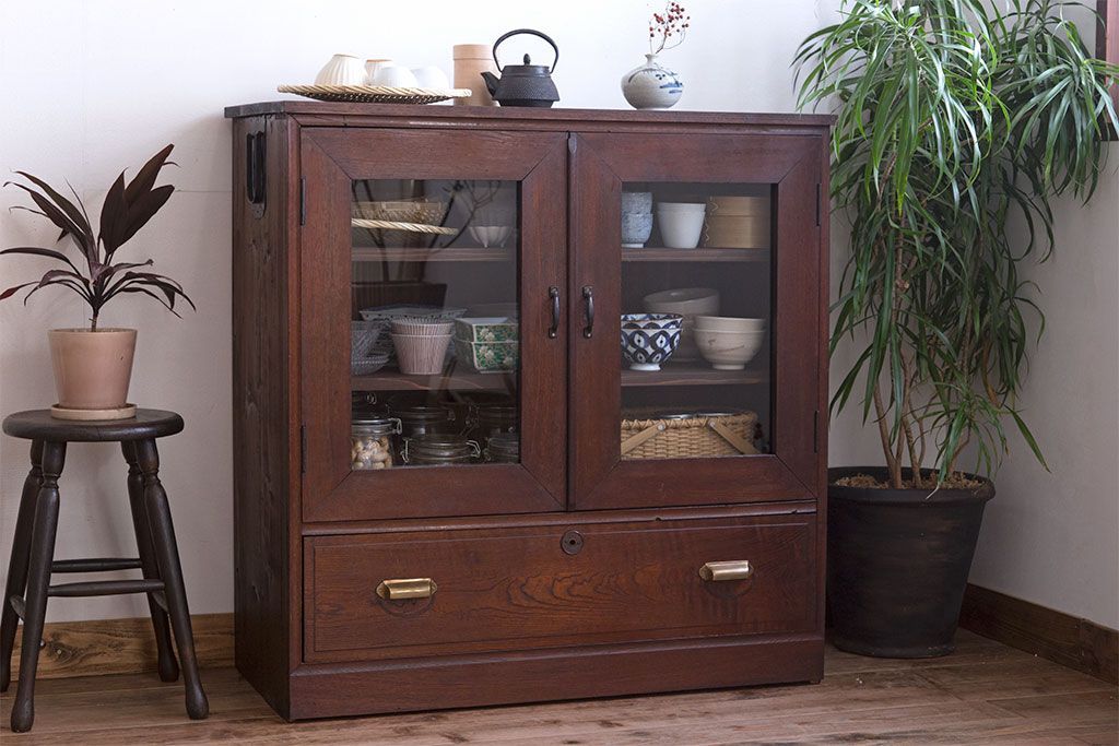 アンティーク家具　前面欅材!和製アンティークの引き出し付き収納棚
