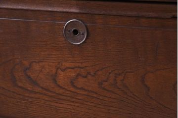 アンティーク家具　前面欅材!和製アンティークの引き出し付き収納棚