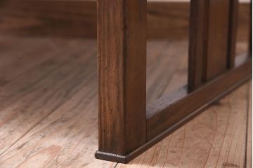 レトロ家具　古い木製のレトロでシンプルなアンティーク文机