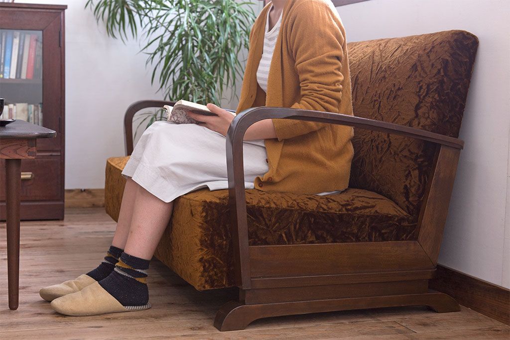 アンティーク家具　2人掛けアンティークアームソファ