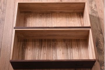 アンティーク家具　鉄脚付き!古い衣装箪笥ローボード