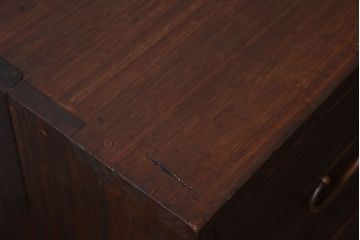 アンティーク家具　鉄脚付き!古い衣装箪笥ローボード