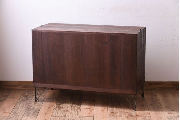 アンティーク家具　鉄脚付き!古い衣装箪笥ローボード