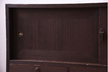 アンティーク家具　和製アンティーク　引き出し付き!鉄脚衣装箪笥ローボード(2)