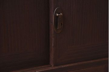 アンティーク家具　和製アンティーク　引き出し付き!鉄脚衣装箪笥ローボード(2)