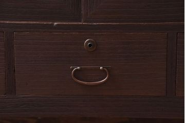 アンティーク家具　和製アンティーク　引き出し付き!鉄脚衣装箪笥ローボード(2)