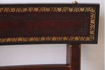 アンティーク家具　イギリス　MAITLAND-SMITH(メートランドスミス)　革張り　ステップチェア