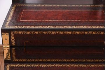 アンティーク家具　イギリス　MAITLAND-SMITH(メートランドスミス)　革張り　ステップチェア