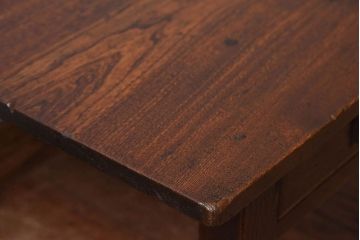 レトロ家具　古い木製のレトロでシンプルなアンティーク文机(1)