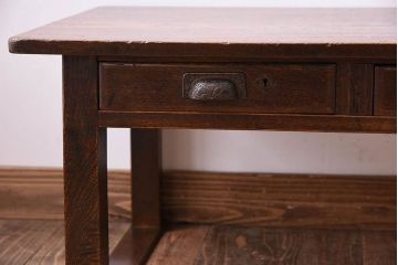 レトロ家具　古い木製のレトロでシンプルなアンティーク文机(1)