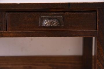 レトロ家具　古い木製のレトロでシンプルなアンティーク文机(1)