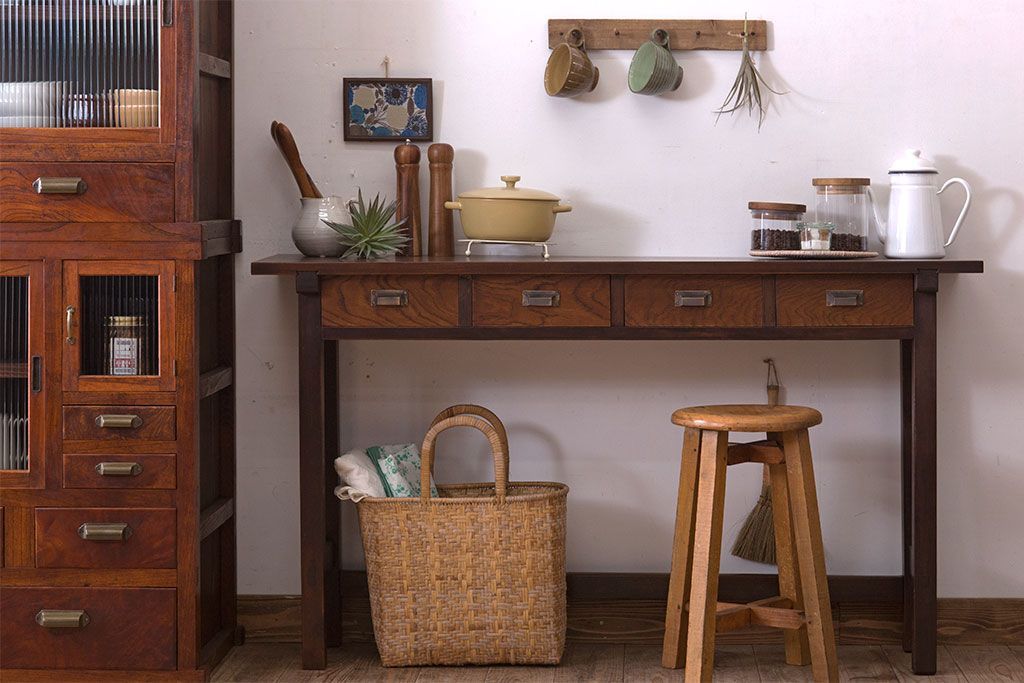 アンティーク家具　アンティーク　古い木のシンプルな平机(デスク・作業台)(1)