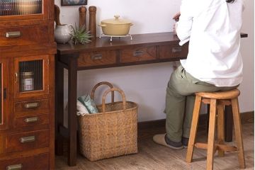 アンティーク家具　アンティーク　古い木のシンプルな平机(デスク・作業台)(1)