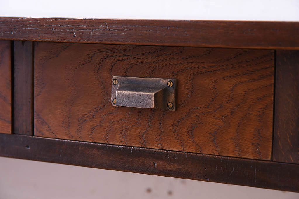 アンティーク家具　アンティーク　古い木のシンプルな平机(デスク・作業台)(1)