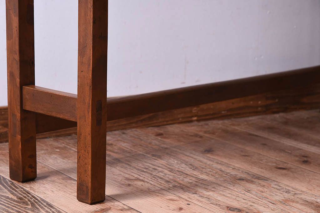 アンティーク家具　アンティーク　古い木のシンプルな平机(デスク・作業台)(2)