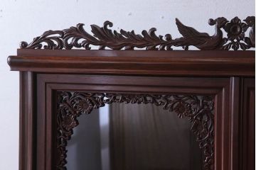 中古　民芸家具　高級品!彫刻が素晴らしい唐木飾り棚(キャビネット)(定価198万円)