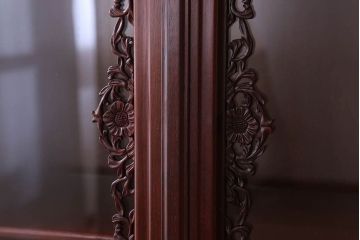 中古　民芸家具　高級品!彫刻が素晴らしい唐木飾り棚(キャビネット)(定価198万円)