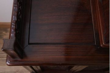 中古　民芸家具　高級品!彫刻が素晴らしい唐木飾り棚(キャビネット)(定価198万円)