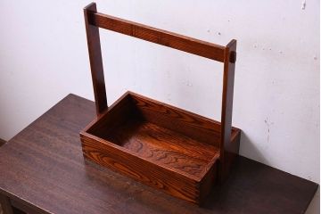 アンティーク雑貨　中古　高級民芸品　漆塗り!総栗材の岡持ち(収納箱)