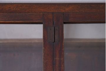 アンティーク家具　古い栓材の小ぶりなアンティーク上蓋式ショーケース(ガラスケース)