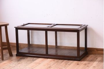 アンティーク家具　古い栓材の小ぶりなアンティーク上蓋式ショーケース(ガラスケース)