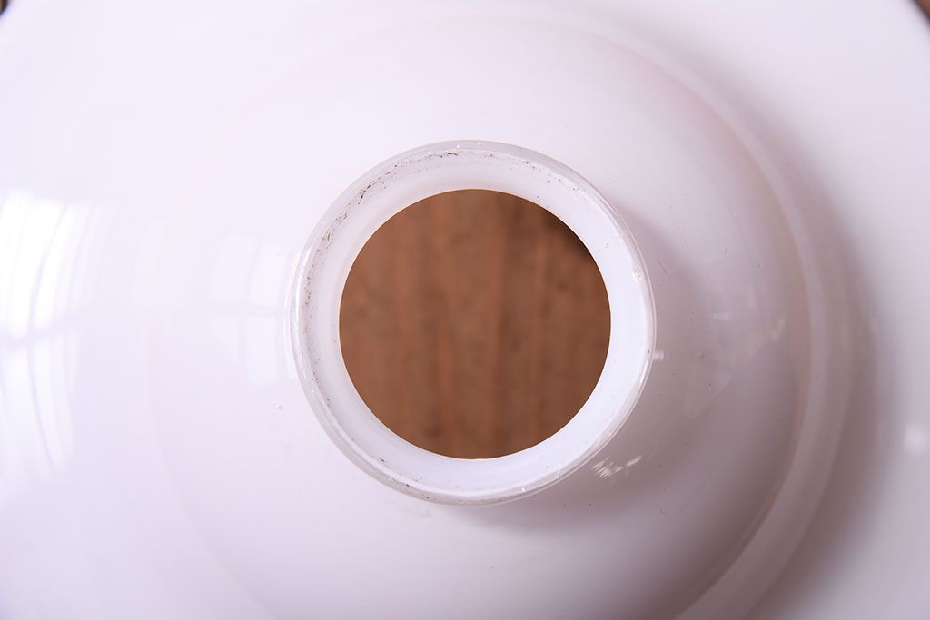 被せガラスが美しい和製アンティークの天井照明(ガラスシェード)