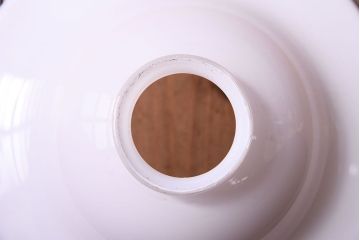 被せガラスが美しい和製アンティークの天井照明(ガラスシェード)