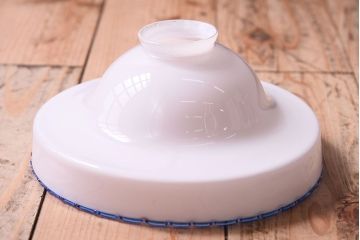 被せガラスが美しい和製アンティークの天井照明(ガラスシェード)