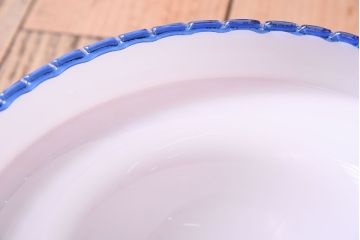 被せガラスが美しい和製アンティークの天井照明(ガラスシェード)