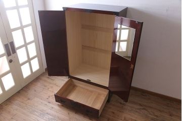 中古　岩谷堂箪笥　南部鉄器金具　木地呂塗り　上質な洋服箪笥(観音箪笥)(定価約98万円)