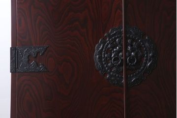 中古　岩谷堂箪笥　南部鉄器金具　木地呂塗り　上質な洋服箪笥(観音箪笥)(定価約98万円)