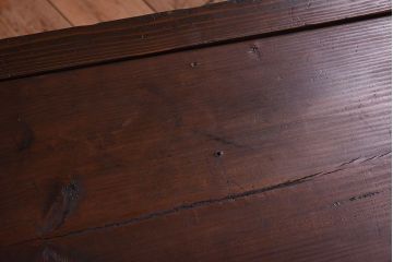 レトロ家具　昭和レトロ　鉄脚付き!アンティークローボード(2)