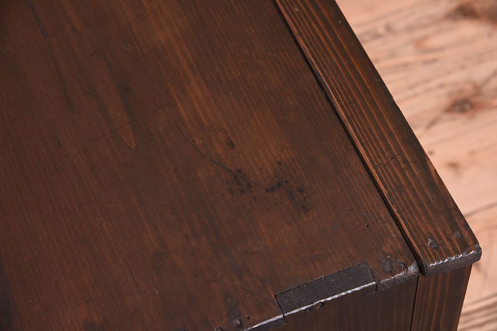 レトロ家具　昭和レトロ　鉄脚付き!アンティークローボード(2)