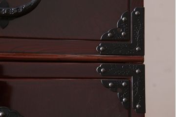 中古　岩谷堂箪笥　手打ち金具　木地呂塗り　上質な重ね衣装箪笥(定価約210万円)