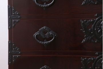 中古　岩谷堂箪笥　手打ち金具　木地呂塗り　上質な重ね衣装箪笥(定価約210万円)
