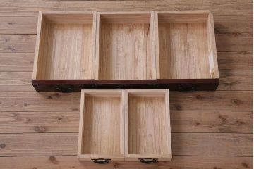 中古　岩谷堂箪笥　手打ち金具　木地呂塗り　上質な重ね衣装箪笥(定価約210万円)