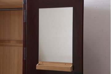 中古　岩谷堂箪笥　手打ち金具　木地呂塗り　上質な洋服箪笥(観音箪笥)(定価128万円)
