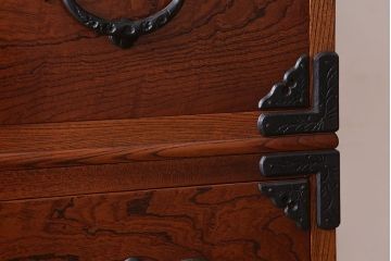 中古　伝統民芸家具　岩谷堂　重ね箪笥(衣装箪笥)