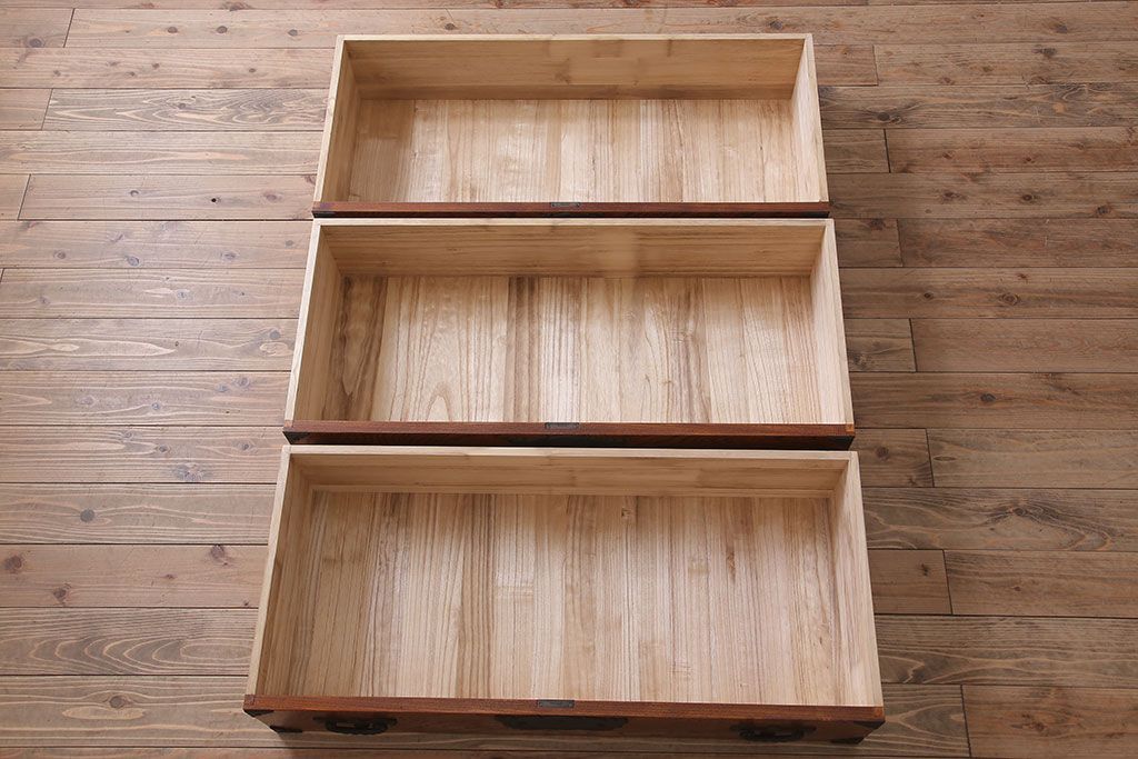 中古　伝統民芸家具　岩谷堂　重ね箪笥(衣装箪笥)