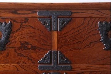 中古　伝統民芸家具　岩谷堂　重ね箪笥(衣装箪笥)