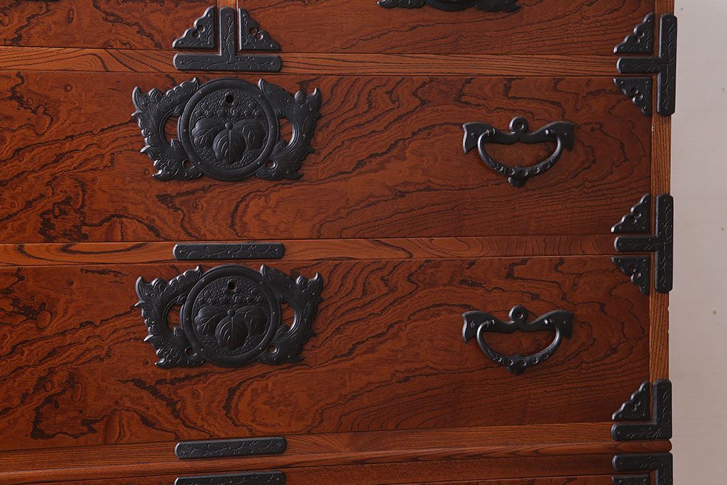 中古　伝統民芸家具　岩谷堂　重ね箪笥(衣装箪笥)