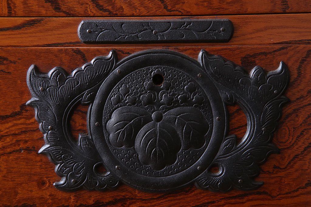 中古　伝統民芸家具　岩谷堂　重ね箪笥(衣装箪笥)