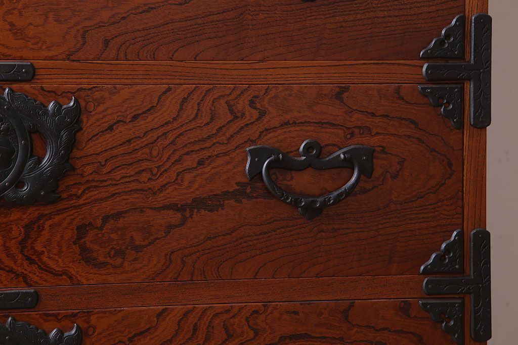 中古　伝統民芸家具　岩谷堂　重ね箪笥(衣装箪笥)