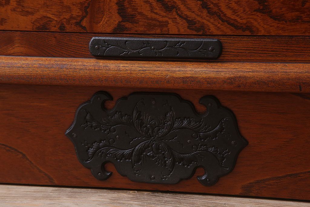 中古　伝統民芸家具　岩谷堂　重ね箪笥(衣装箪笥)