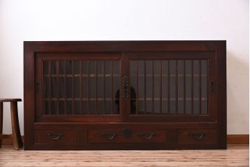 アンティーク家具　古民具・骨董　極太框の収納箪笥サイドボード(水屋箪笥・ローボード)(2)