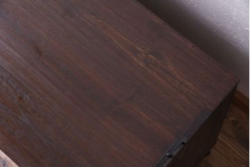 アンティーク家具　鉄脚付き!古い衣装箪笥ローボード(2)