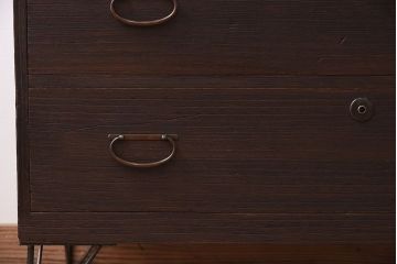 アンティーク家具　鉄脚付き!古い衣装箪笥ローボード(2)