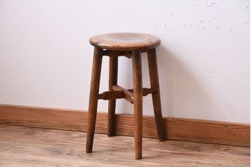 アンティーク家具　ナチュラルスタイル　古い木味のアンティークスツール(2)